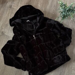 Luxurious Black Faux Fur Jacket